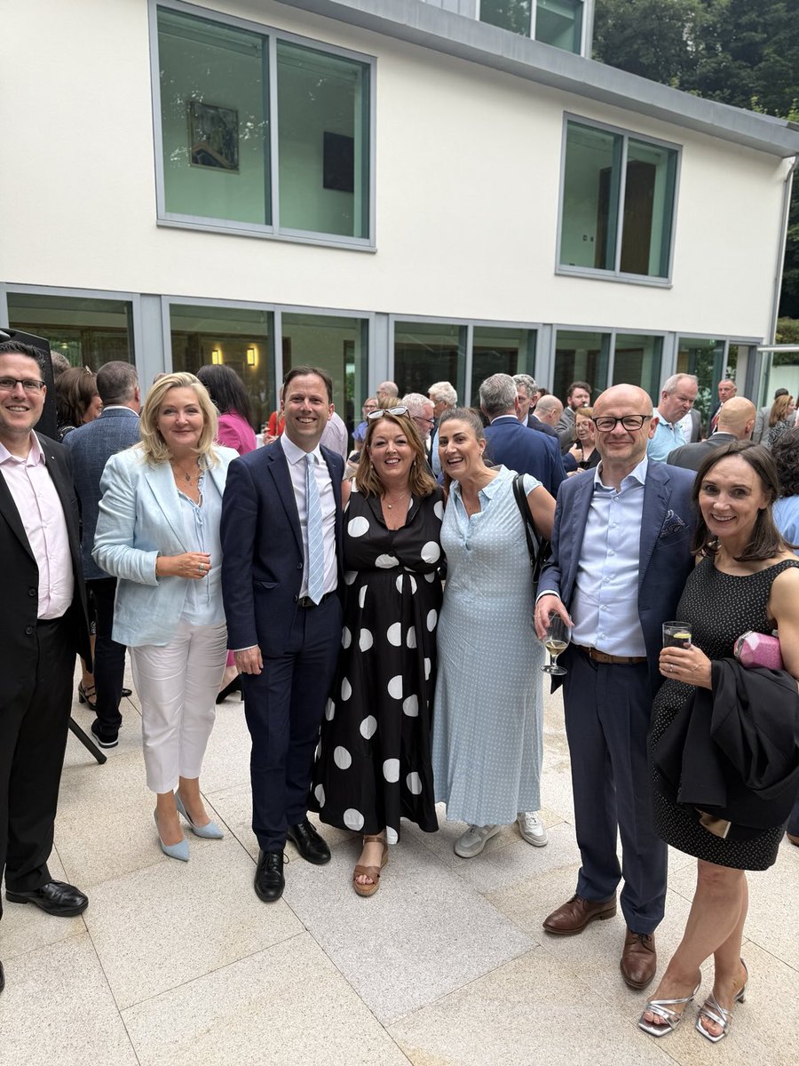 Tina McKenzie MBE (@tinamckenz) on Twitter photo Thank you to The Joint sect Laurence Simms for hosting a wonderful garden party- great start to the summer. <a href="/IrishSecretari1/">Irish Secretariat Belfast</a> Thank you to The Joint sect Laurence Simms for hosting a wonderful garden party- great start to the summer. <a href="/IrishSecretari1/">Irish Secretariat Belfast</a>