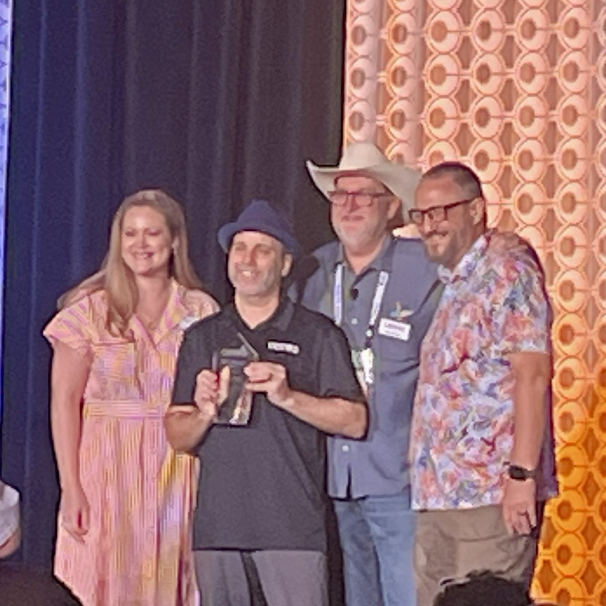 I am honored to receive the @ODTUG Lifetime Achievement Award. Thank you to everyone for letting me be a part of your awesome <a href="/Oracle/">Oracle</a> community for 17+ years!