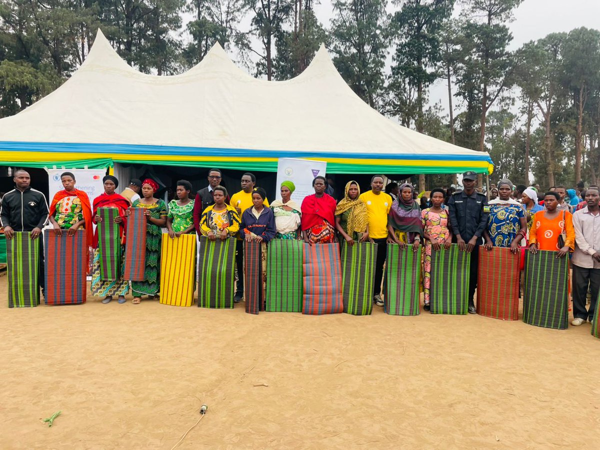 YWCARwanda's tweet image. YWCA Rwanda, @NyaruguruDistr & @Rwanda_Child teamed up to support 144 ECD centers with floor mats, boosting safety, comfort and the learning environment for young children. This initiative took place during the accountability week, locally known as open day, a five-day event…