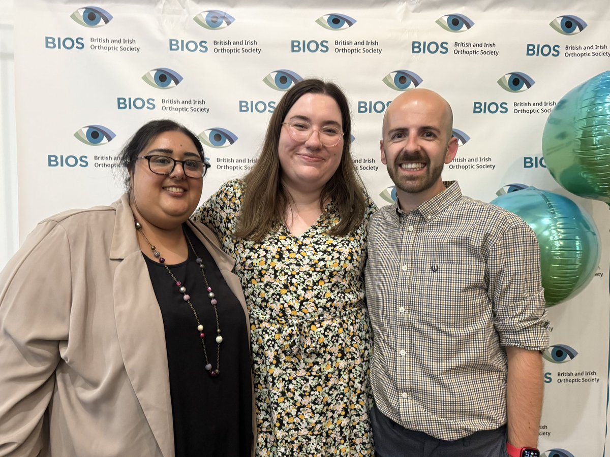 tomos_eyes's tweet photo. Brilliant evening at the @BIOS_Orthoptics awards, congratulations to Roshni on her BOSTU representative award! #Orthoptist https://t.co/3cqnoVuR5Y