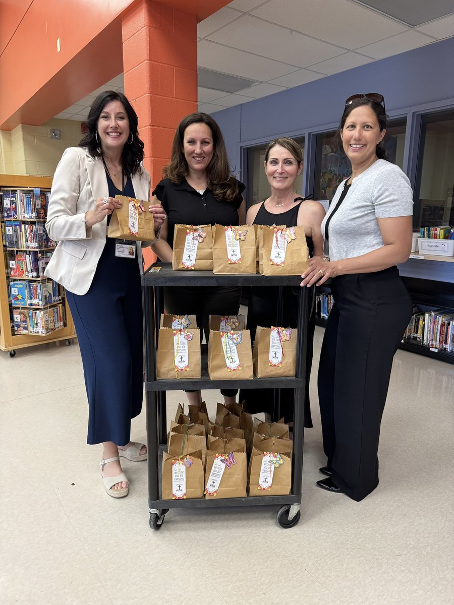 Brea Corbet (🍎) - DPCDSB Catholic Trustee (@breacorbet) on Twitter photo Today’s Volunteer Appreciation Event at St Bernard of Clairvaux Catholic Elementary School <a href="/StBernardDPCDSB/">St. Bernard of Clairvaux</a>! celebrates the dedicated service of our <a href="/DPCDSBSchools/">Dufferin-Peel Catholic District School Board</a> parents/guardians! Your help supports the work of our schools and enhances student learning experiences! Thank you! Today’s Volunteer Appreciation Event at St Bernard of Clairvaux Catholic Elementary School <a href="/StBernardDPCDSB/">St. Bernard of Clairvaux</a>! celebrates the dedicated service of our <a href="/DPCDSBSchools/">Dufferin-Peel Catholic District School Board</a> parents/guardians! Your help supports the work of our schools and enhances student learning experiences! Thank you!