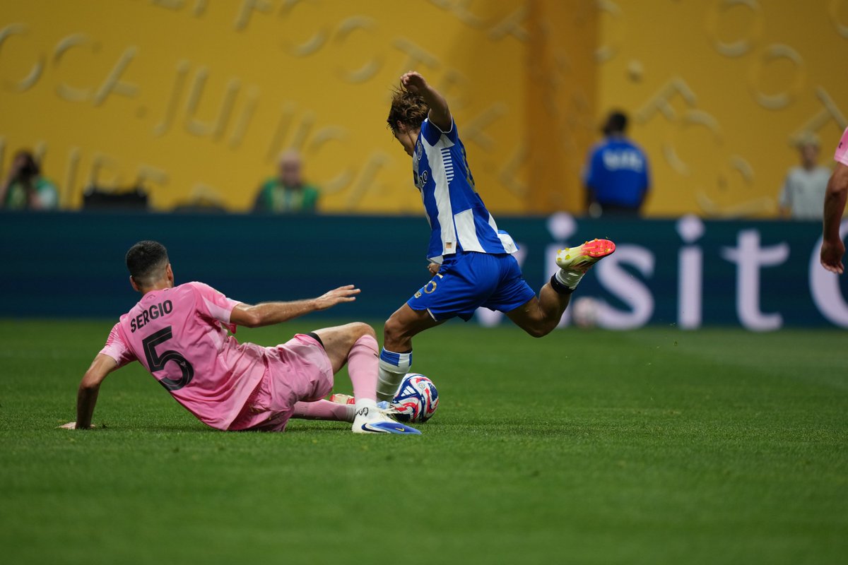 FC Porto tweet media