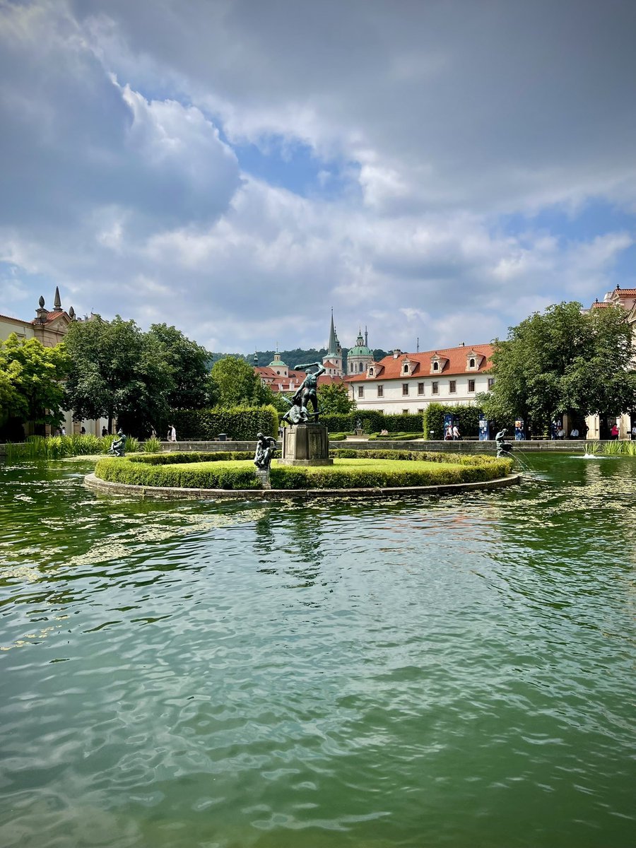 𝟑𝐑𝐍𝐎 tweet media