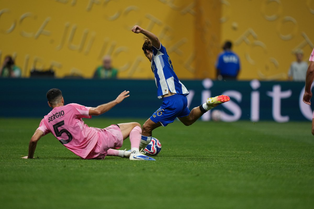 FC Porto tweet media