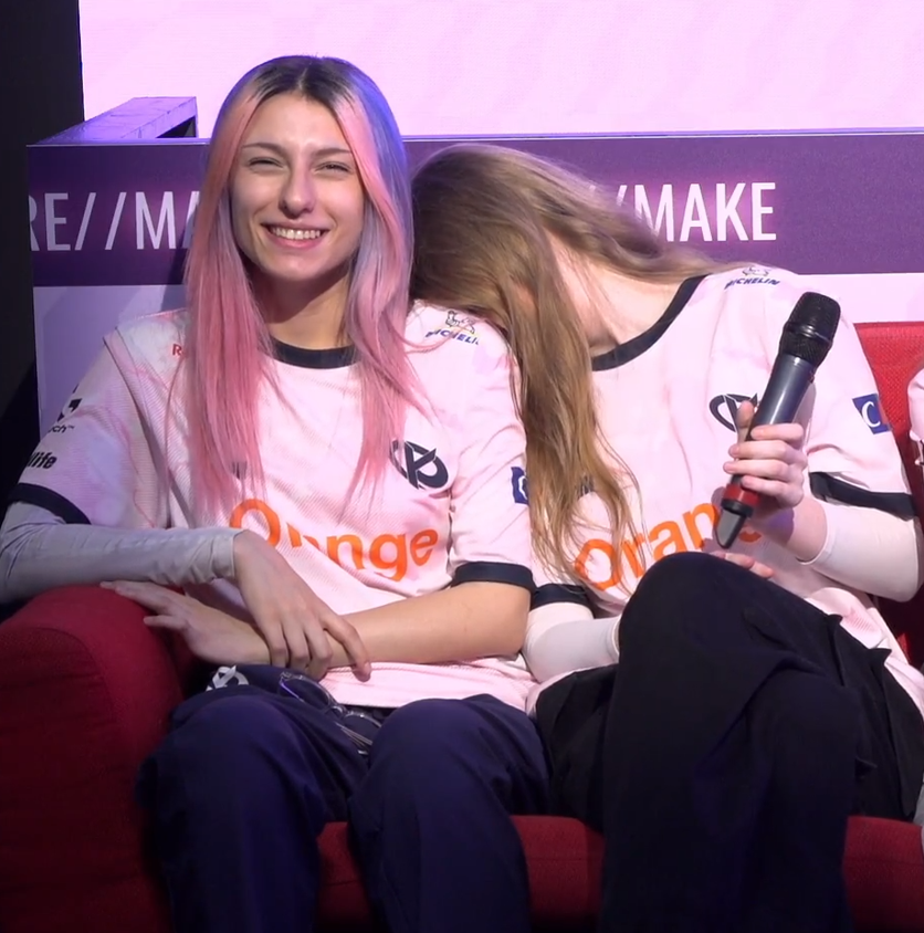 DFSJKDSJDSJ 🥺🥺🥺🥺💙💙💙💙💙💙