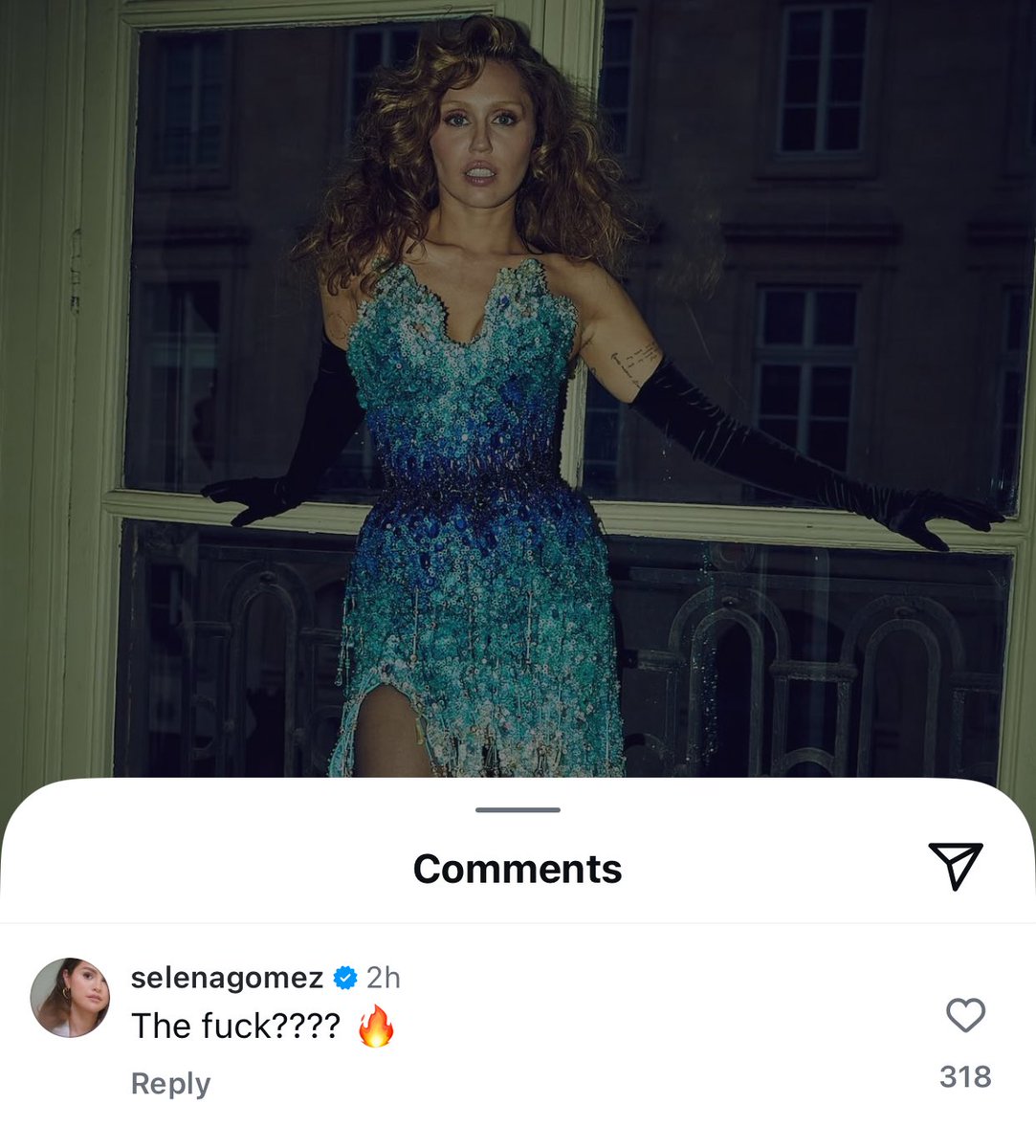 Selena Gomez shows love to Miley Cyrus once again.