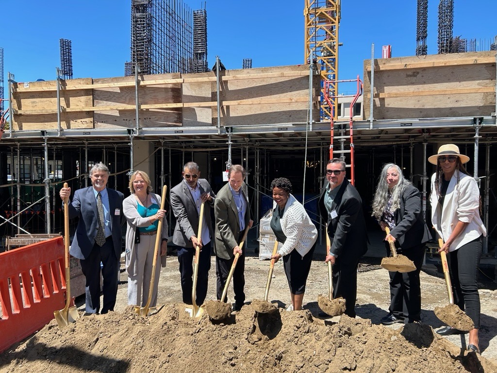 California DGS (@califdgs) on Twitter photo Yesterday, <a href="/CAgovernor/">Governor Gavin Newsom</a> announced the groundbreaking of two new affordable housing communities in San Francisco’s Fillmore District.
Learn more: bit.ly/45BC92h Yesterday, <a href="/CAgovernor/">Governor Gavin Newsom</a> announced the groundbreaking of two new affordable housing communities in San Francisco’s Fillmore District.
Learn more: bit.ly/45BC92h