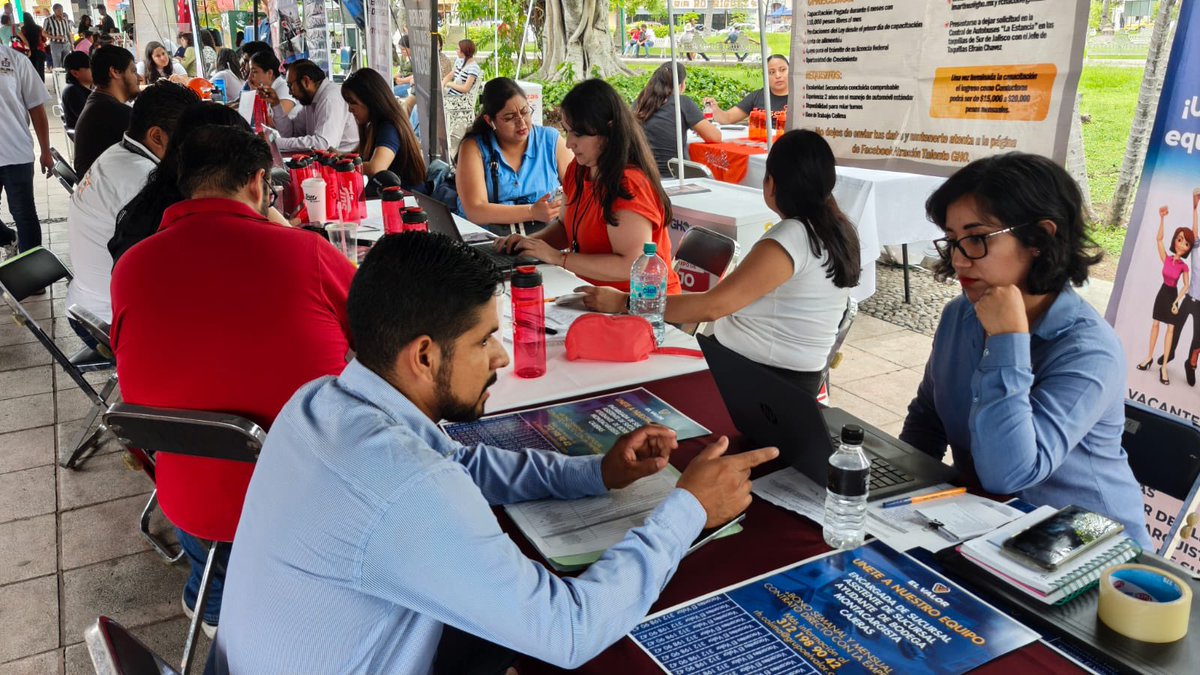 STPS_Colima's tweet photo. 📢 Seguimos en la 🔥  #FeriaDeEmpleo #Colima 2025

💼 Más de 43 empresas listas para contratarte

📍 Jardín Núñez 📅 Jueves 19 de junio🕙 De 10:00 a 16:00 h

Único día!!! Te esperamos!!!

#SNEColima #TrabajoColima https://t.co/8veSoPUL0N