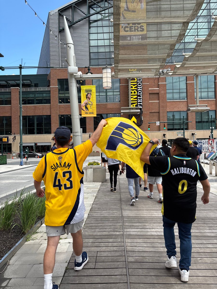 Today was Pacers Day at DCL as we geared up for Game 6 — repping blue and gold all around the office! Keep an eye out for our own Andrew Voss making an appearance on ABC 57 South Bend. Let’s go ‘Cers! 💪🏀 #Pacers #DCL  #GoPacers #Hustle #Game6Energy #DCLCulture  #LetsGoPacers