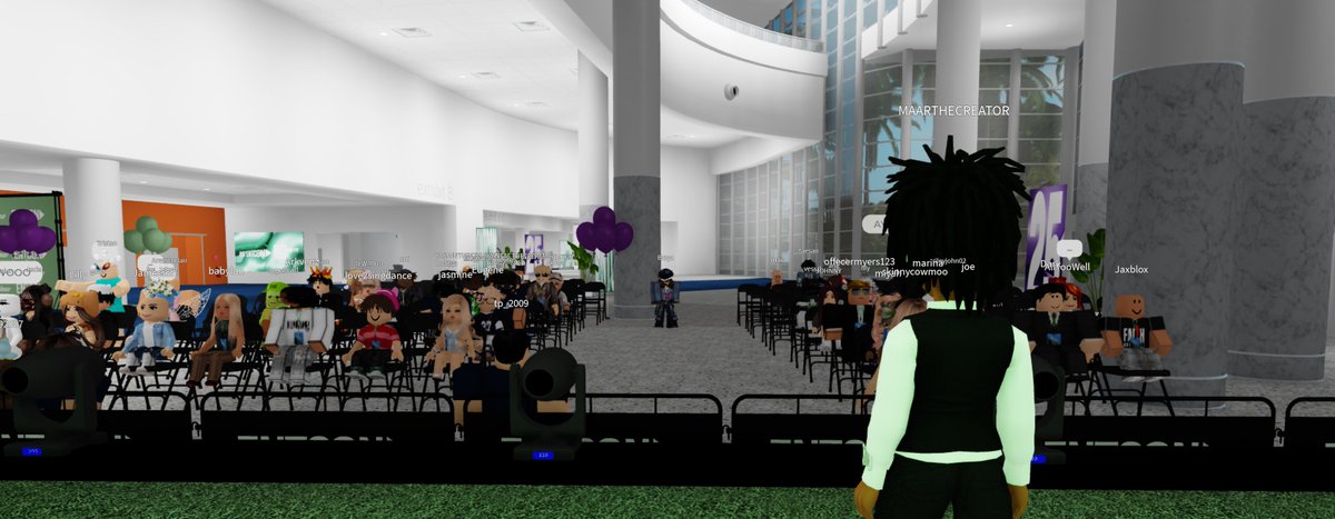 EntCon_RBLX's tweet photo. I took over a year off and cut yall some slack.... tell a friend to tell a friend... IM BACK!!

#ROBLOX #RobloxDevs @mountnearco https://t.co/UOKYV94jsL