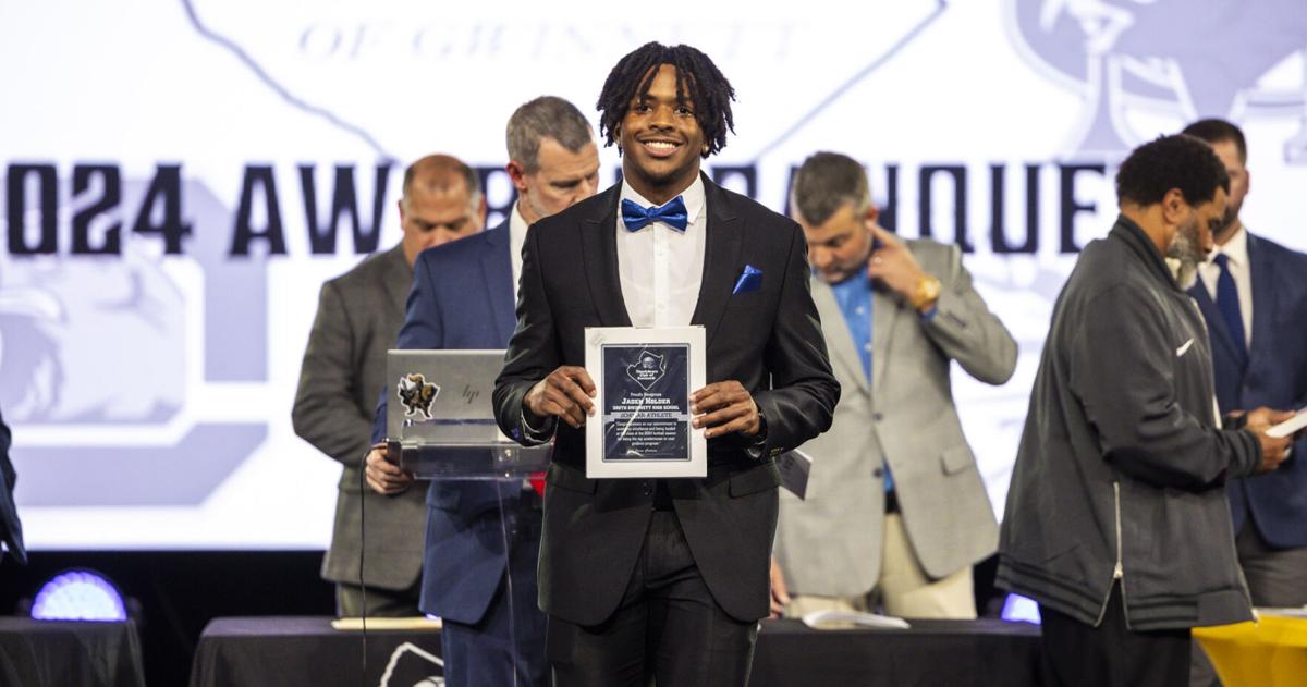 South Gwinnett's Jaden Holder Finds Right Fit with Navy Football @jadenholder_5 @coachbryanlamar #GwinnettFB #GoNavy bit.ly/4nh0qRB