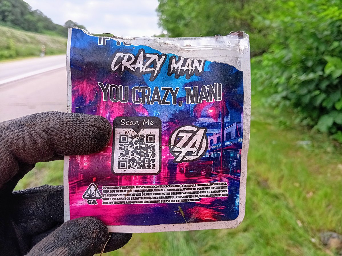 TJRPitt's tweet image. Our treatment of the planet is 'VERY' disturbing...
My wife &amp;amp; I spent an hour today cleaning up the sides of an on-ramp to I279 into Pittsburgh.
Together, we collected 5 bags of #Litter, including a whopping 210 plastic bottles!
It's absolutely crazy man😏