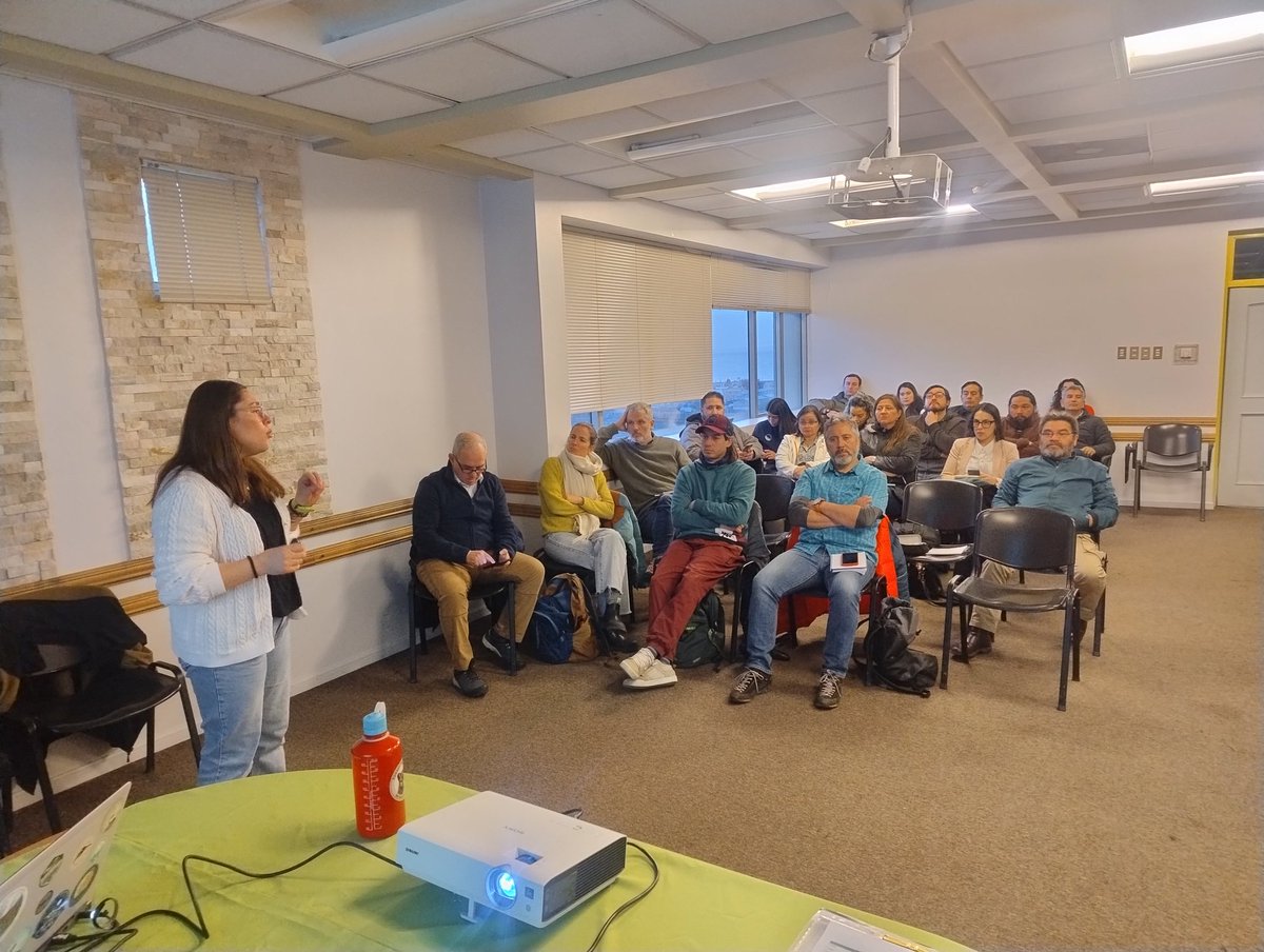 conaf_magalla's tweet image. Con gran participación de actores locales, se realizó en Punta Arenas el taller sobre usos actuales y potenciales del Parque Nacional Yendegaia, en el marco de la elaboración del plan de manejo para esta ASP que conecta a las comunas de Timaukel y Cabo de Hornos @conaf_minagri