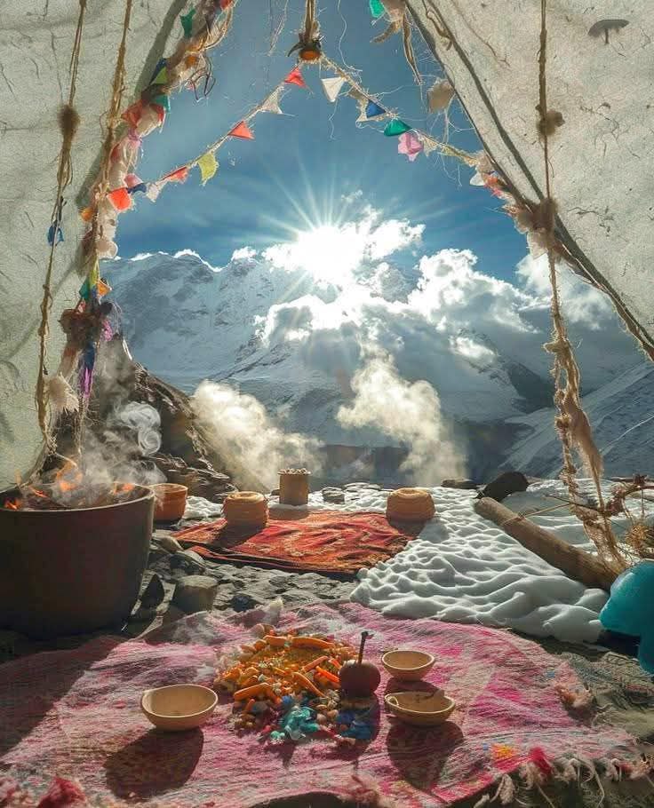 الشاعر هو من يستطيع أن يسكب الضوء في الكأس، ثم يرفعه ليغذي روحك الجميلة الجافة المقدسة.