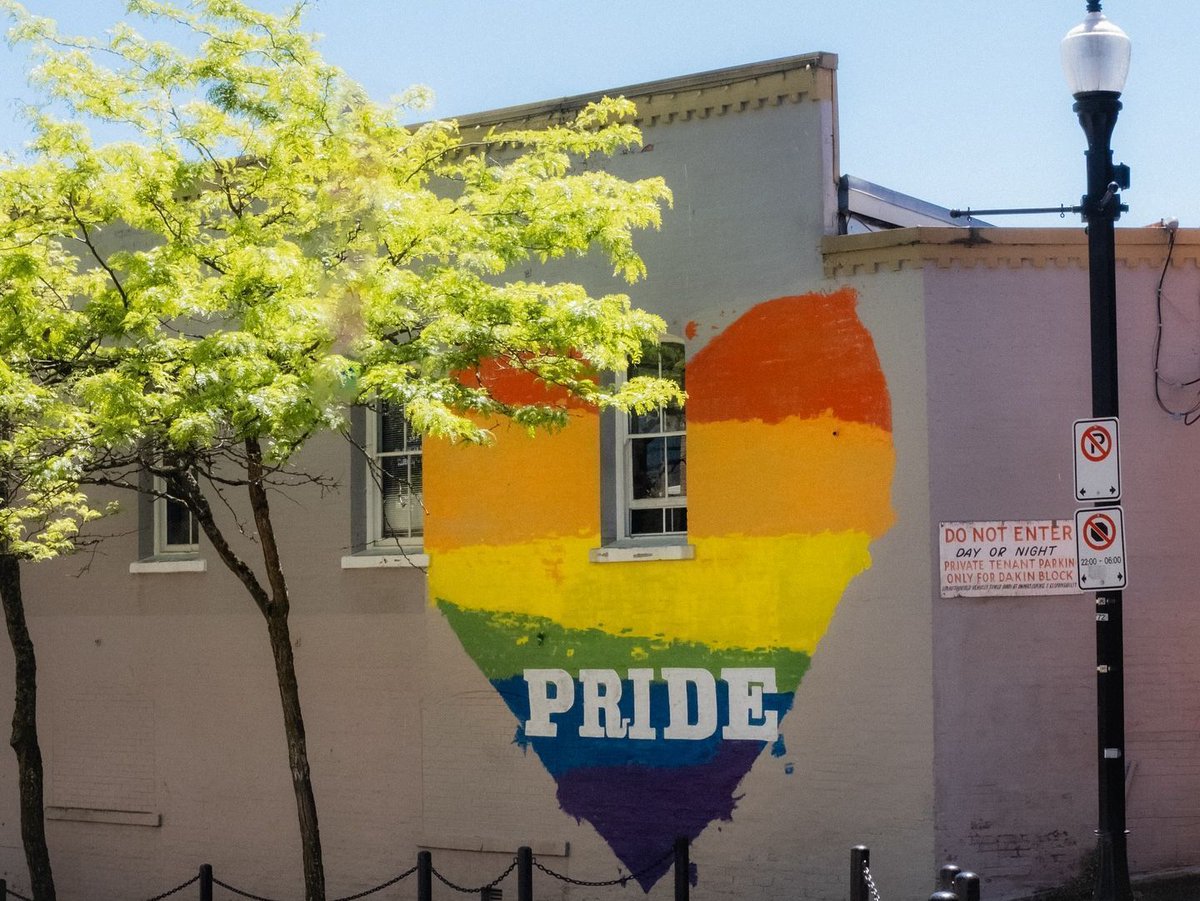 Happy Pride Month! 🌈

Pride is a time to honour the bravery and resilience of the 2SLGBTQI+ community. Let’s embrace diversity, promote inclusivity, and foster a community where everyone feels seen, valued, and celebrated together.

📸 @downtownnanaimo