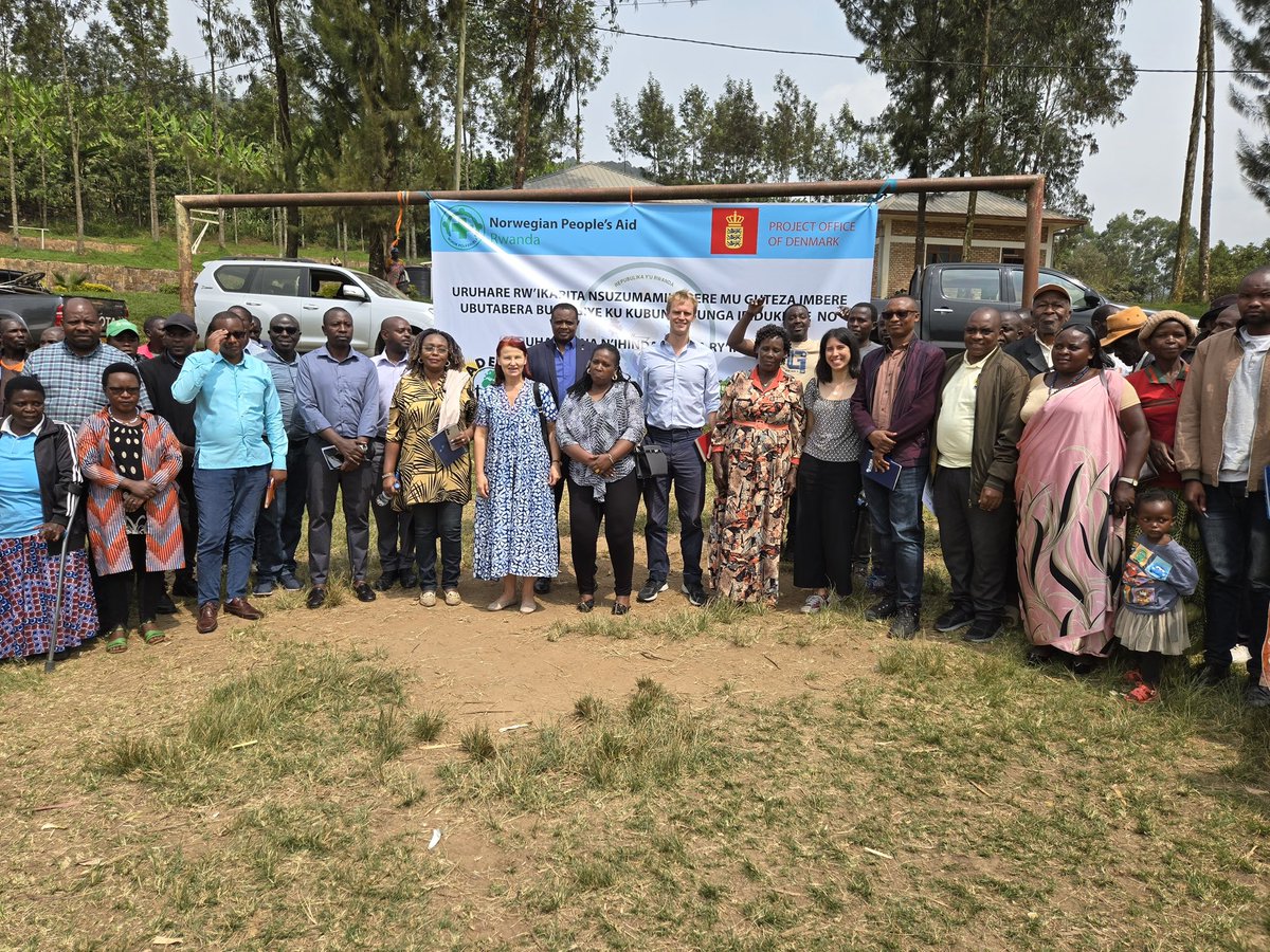NPA_Rwanda's tweet image. Today, @DKinRwanda joined NPA, @adepe_rwanda and @TI_Rwanda in @GakenkeDistrict for a productive meeting with the Mayor and a field visit to witness how citizen participation is driving local climate and environmental solutions.
