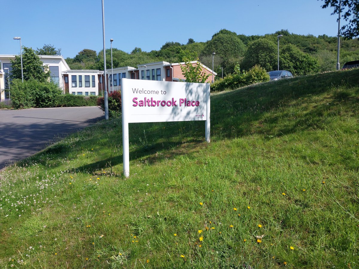 HalesowenWMP's tweet photo. Halesowen NHT, have attended  Saltbrook Place  on Gibbs Road, this afternoon. Officers engaged with staff and residents and listened to concerns and gave safety advice in return.
#workingwiththecommunity https://t.co/MGZUlI5bbg