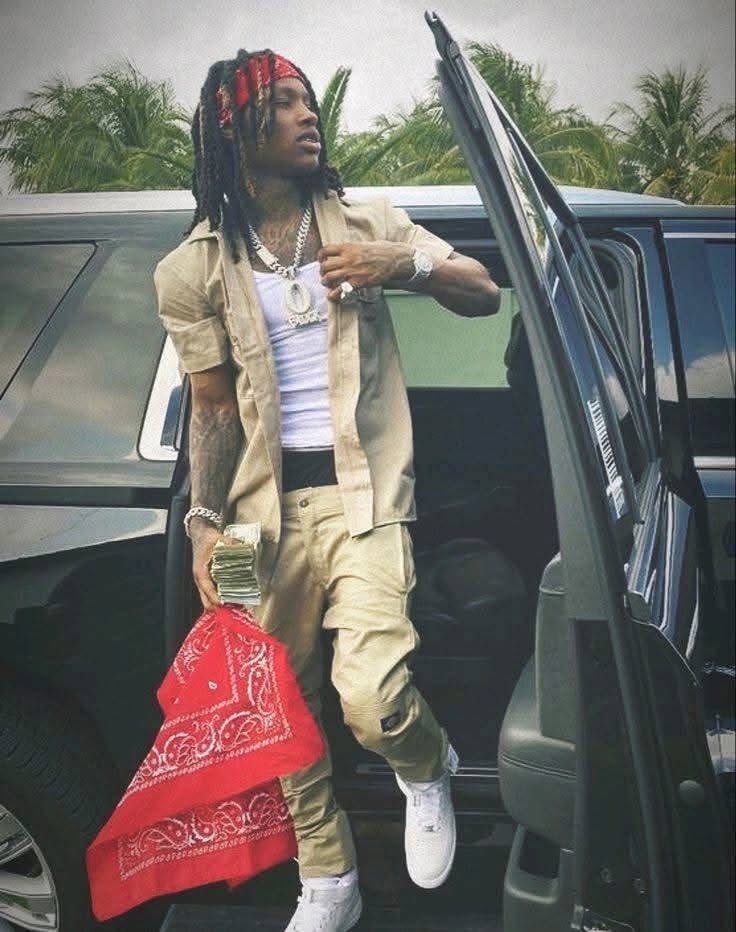 I'm Getting Older All My Moves Gotta Make Money, &amp; Sense💯💪