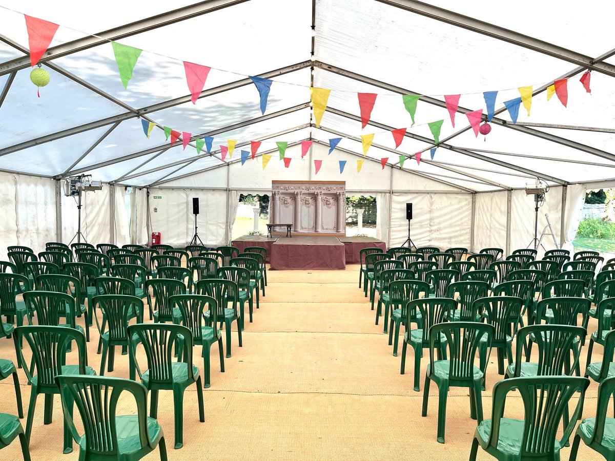 #MWFest2025 we’re here at Much Wenlock Festival Shropshire, in their beautiful marquee! Come join us 7:30pm start time, picnics on the lawn from 6:00pm 🎭🎭🤣☀️☀️☀️
