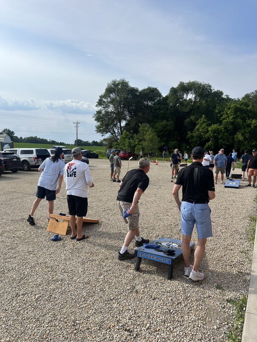 Thank you to everyone who came out to support Eastview High School Boys Hockey last night!  We would also like to thank North 20 Brewing Co. for the perfect venue for everyone to gather.  Congratulations to our new Bags Tournament Champs!