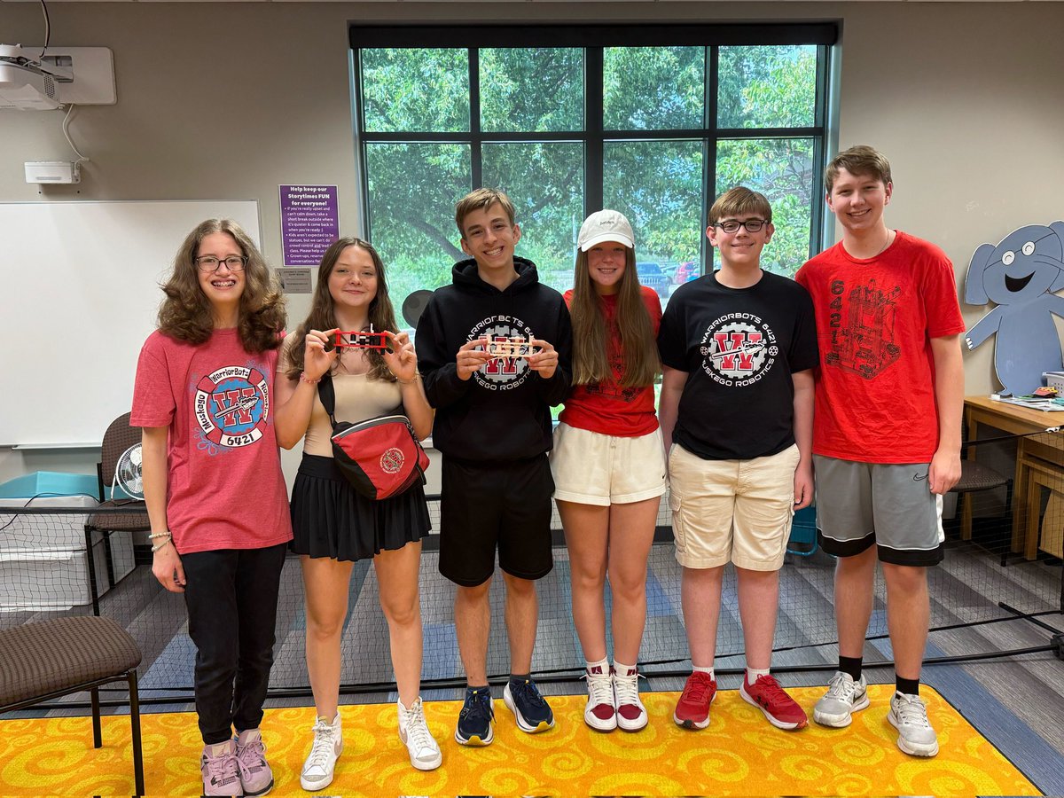 Our first library workshop this summer was a complete success! Thank you to everyone for coming and learning about gear ratios. Our next workshop is on July 17th where we will learn about circuits, can't wait! 
<a href="/MNSDIrvine/">Todd Irvine</a> <a href="/MuskegoNorwaySc/">Muskego-Norway Schools</a> #STEM #muskegonorwayschools #robotics