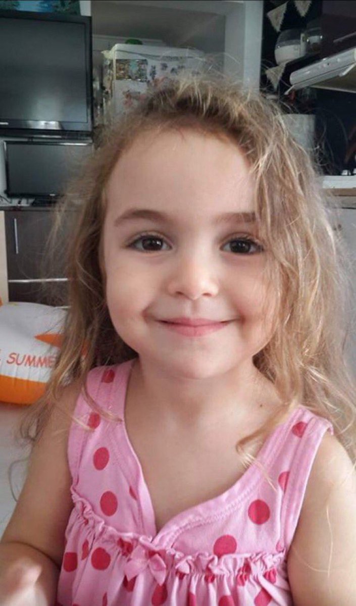 Köpek lobisinde ilk tutuklamalar geldi. Devamını bekliyoruz. 🙏 Aslında oda açmak istedim ama saat geç oldu. Yarın duygularınızı öğrenmek üzere toplanalım🥰 Allah bu vesileyle bir kez daha köpek terörü yüzünden hayatını kaybeden tüm vatandaşlarımıza rahmet eylesin, yaralalanlara