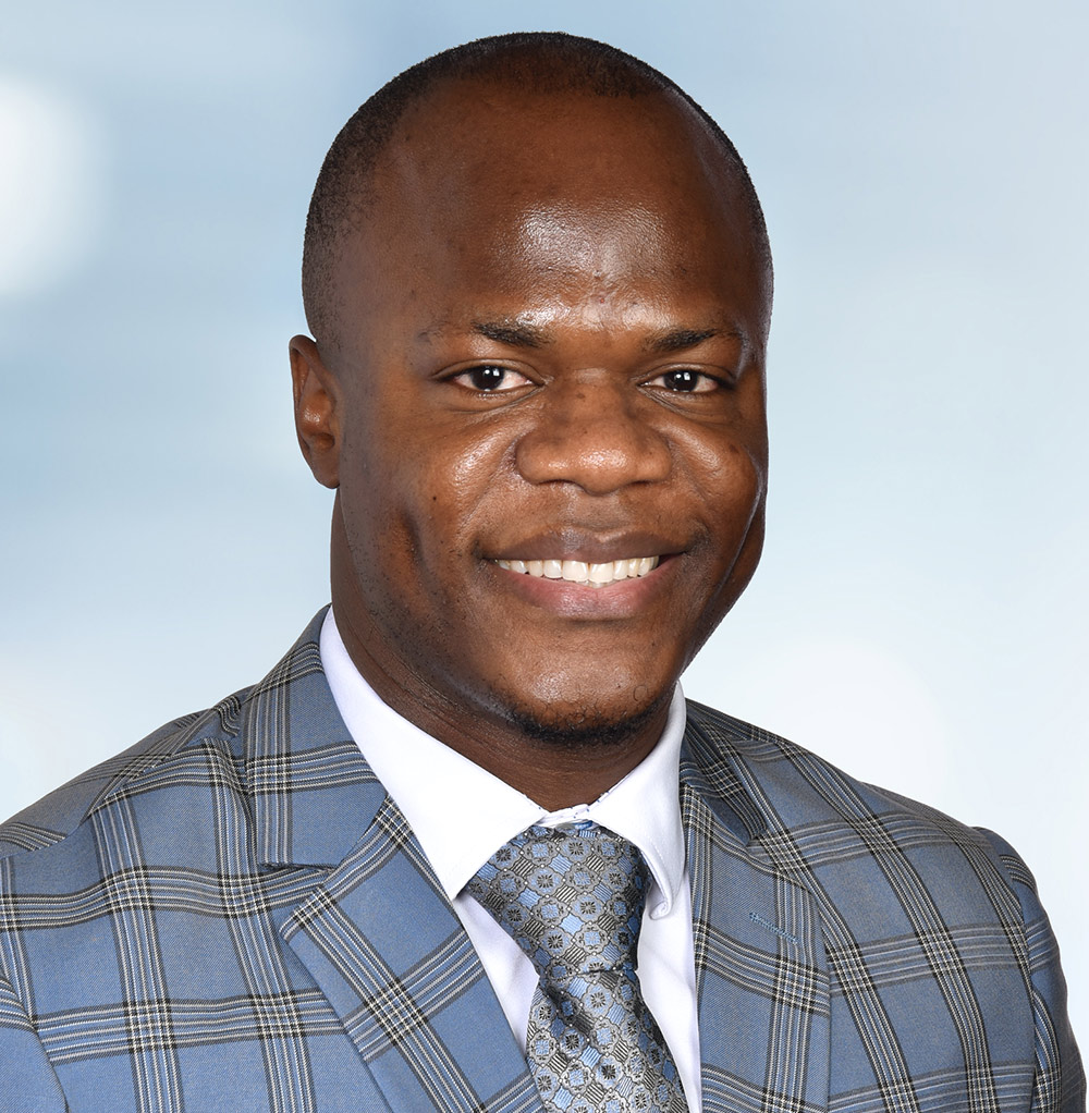 Congrats to <a href="/BarrowNeuro/">BarrowNeurological</a> #neurologyresident Dr. Tshibambe Nathanael Tshimbombu on being selected for <a href="/AANmember/">American Academy of Neurology</a>'s 2025 Palatucci Advocacy Leadership Forum in August, where he will be provided with tools, training, &amp; resources to advocate effectively for our patients &amp; profession.