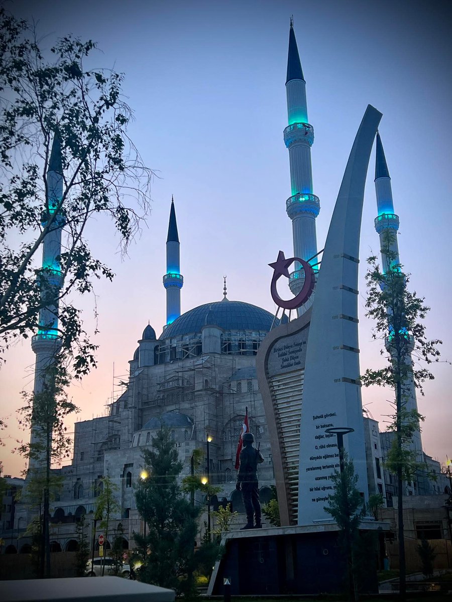 Katil "netanyahu"Siyonist İsrail "
"Hizbullah " İran" ın yanındayız dedi 

"Hayırlı Cumalar "
"Finalde Kudüsdeyiz"  🇹🇷
#MilletimizMüsterihOlsun
"Gazze" de Zulüm var "Messi" Ermeni "
"Kanada "yı 3 0"Mustafa Varank "