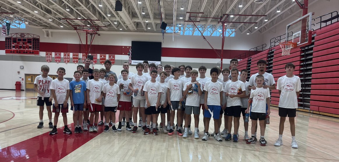 Great week of 7/8th grade Mustang Basketball Camp!