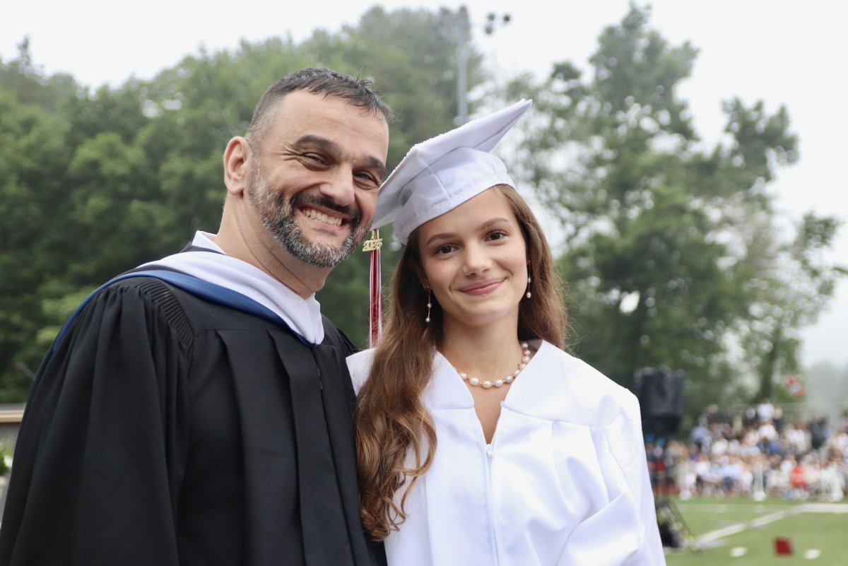 Congratulations to the GHS class of 2025!  bit.ly/4kU1ucA