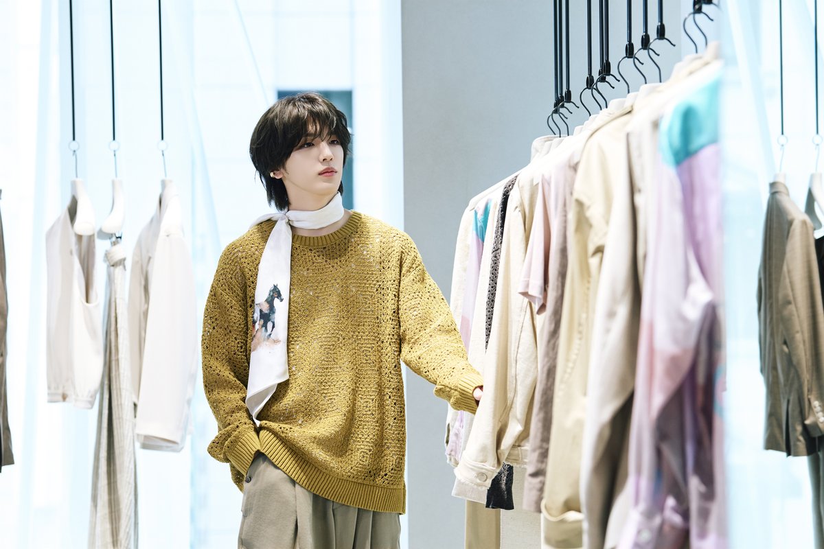 ARMANI_JAPAN's tweet photo. #EmporioArmani
エンポリオ アルマーニ 銀座店がオープン！
エンポリオ アルマーニ フレンズ #INI の #髙塚大夢 さんにインタビュー「INIとして挑戦を続ける中で、“スタイル”や“ファッション”はどんな存在？」
気になる答えをチェック https://t.co/MCZmsM0ZXX

#EAGinza #EAFriends @official__INI https://t.co/2ziz0abver