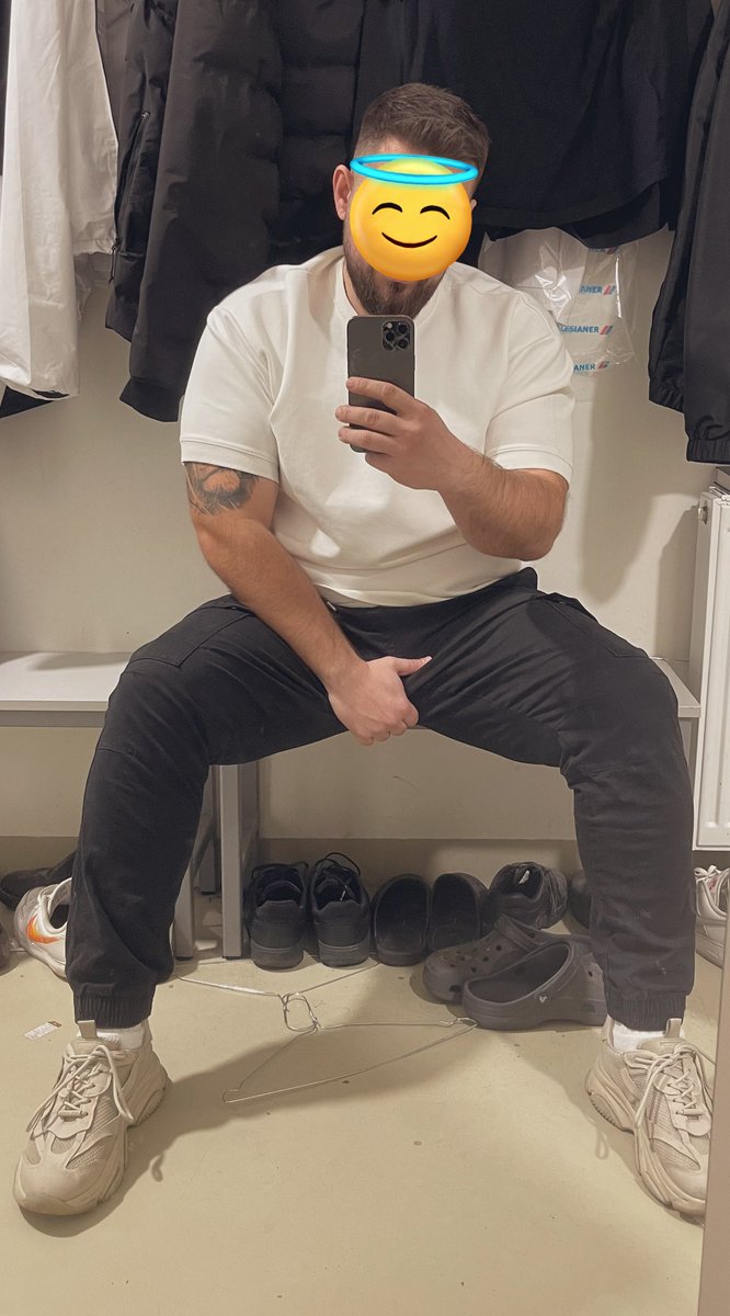 YourFluffyFantasy tweet media