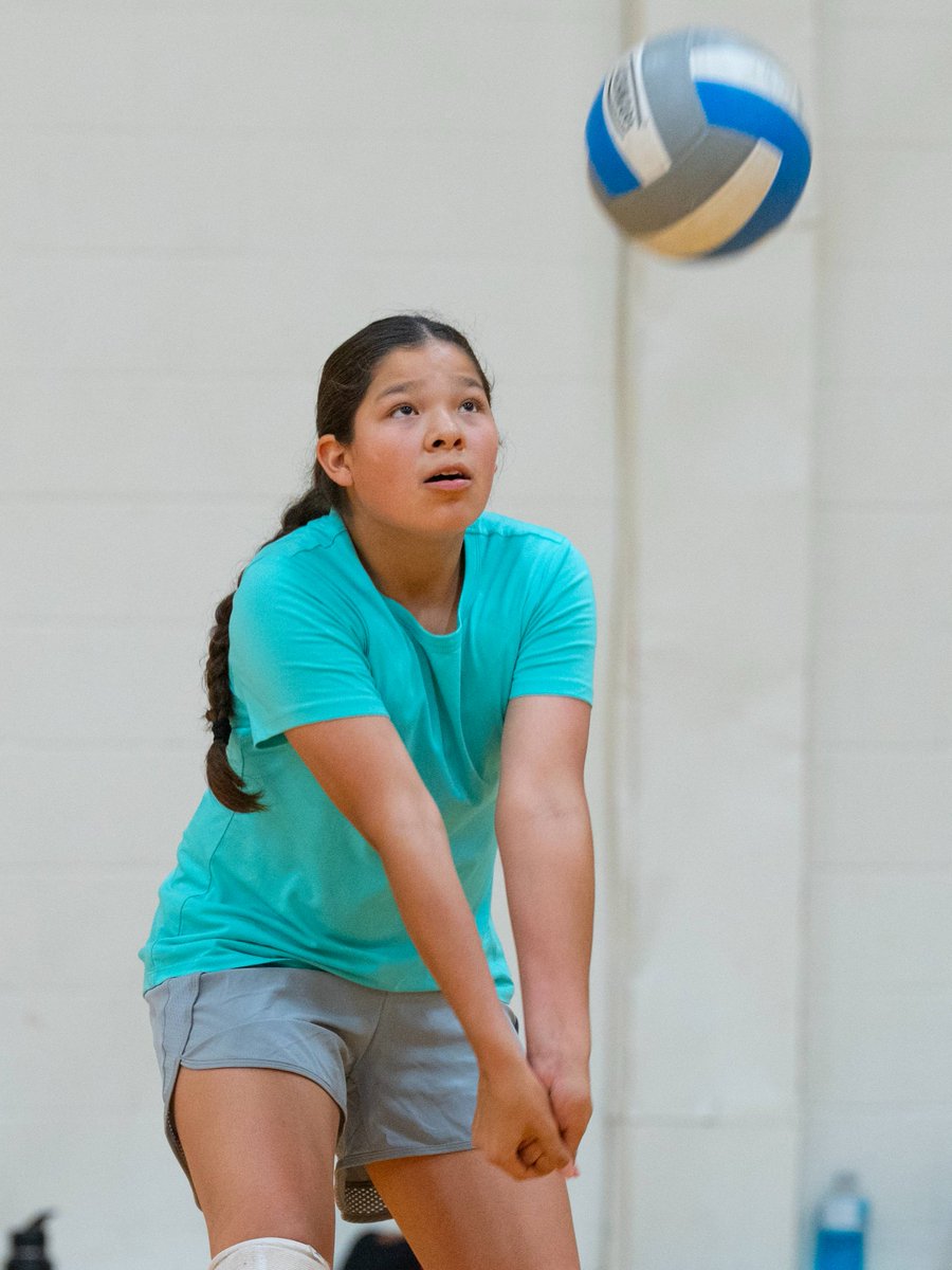 Serving up skills and fun at our Volleyball Fundamentals Camp! 🏐💪
These girls are learning from the best — the Lady Chaps coaching staff — and having a blast on the court.

Wanna keep up with the Lady Chaps? Visit gochaps.com/sports/wvball/…