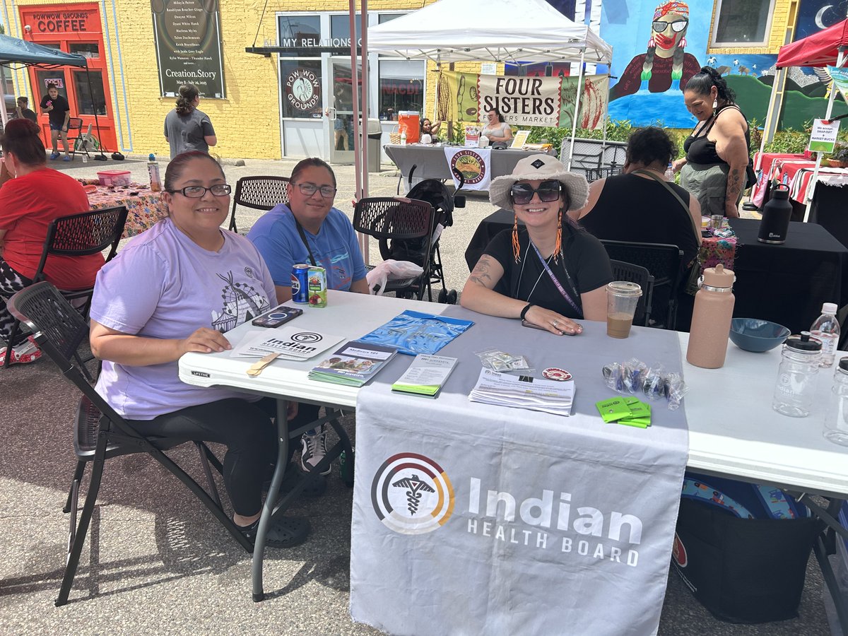 IHB_Minneapolis's tweet image. Our Outreach crew spent Juneteenth out at the Four Sisters Market on Franklin, just outside All My Relations Arts Gallery💛
Big thanks to everyone who stopped by!
#MyIHB #Juneteenth2025 #FranklinAve #FourSistersMarket