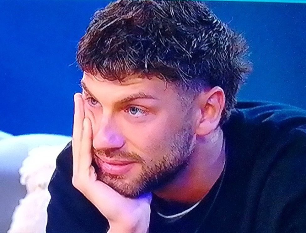 GabyPyP's tweet photo. Espero que @AugustoCamao le avise a @TatoAlgorta que tuvo a TODOS en CONTRA, Producción, Conductor, Ex Gh, Panelistas, Streaming
Y haga su carrera solo, como #MarcosGinocchio lejos de Telefe, con todo lo que genera TATO, con el cariño y apoyo de la gente siempre 🩵
#GranHermano https://t.co/xWZO8TKG08