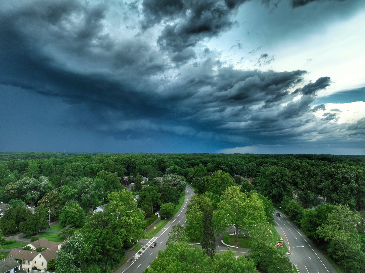 midatlaerial's tweet photo. Severe thunderstorm right before it hit Annapolis around 4:50 PM. @MikeTFox5 @caitlinrothfox5 @JustinWeather @capitalweather #thunderstorms https://t.co/AnMqCwLz2y