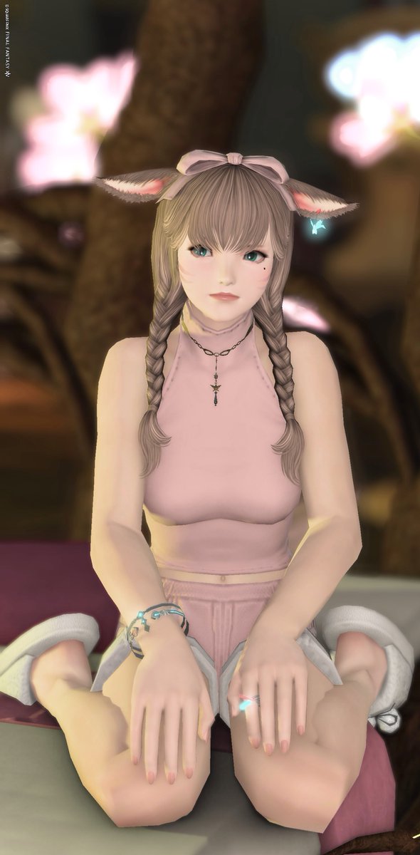 フォロワーさんに教えてもらった土下座みみぴこ🥳
説教されてるけど何も聞いてない猫撮れた！w