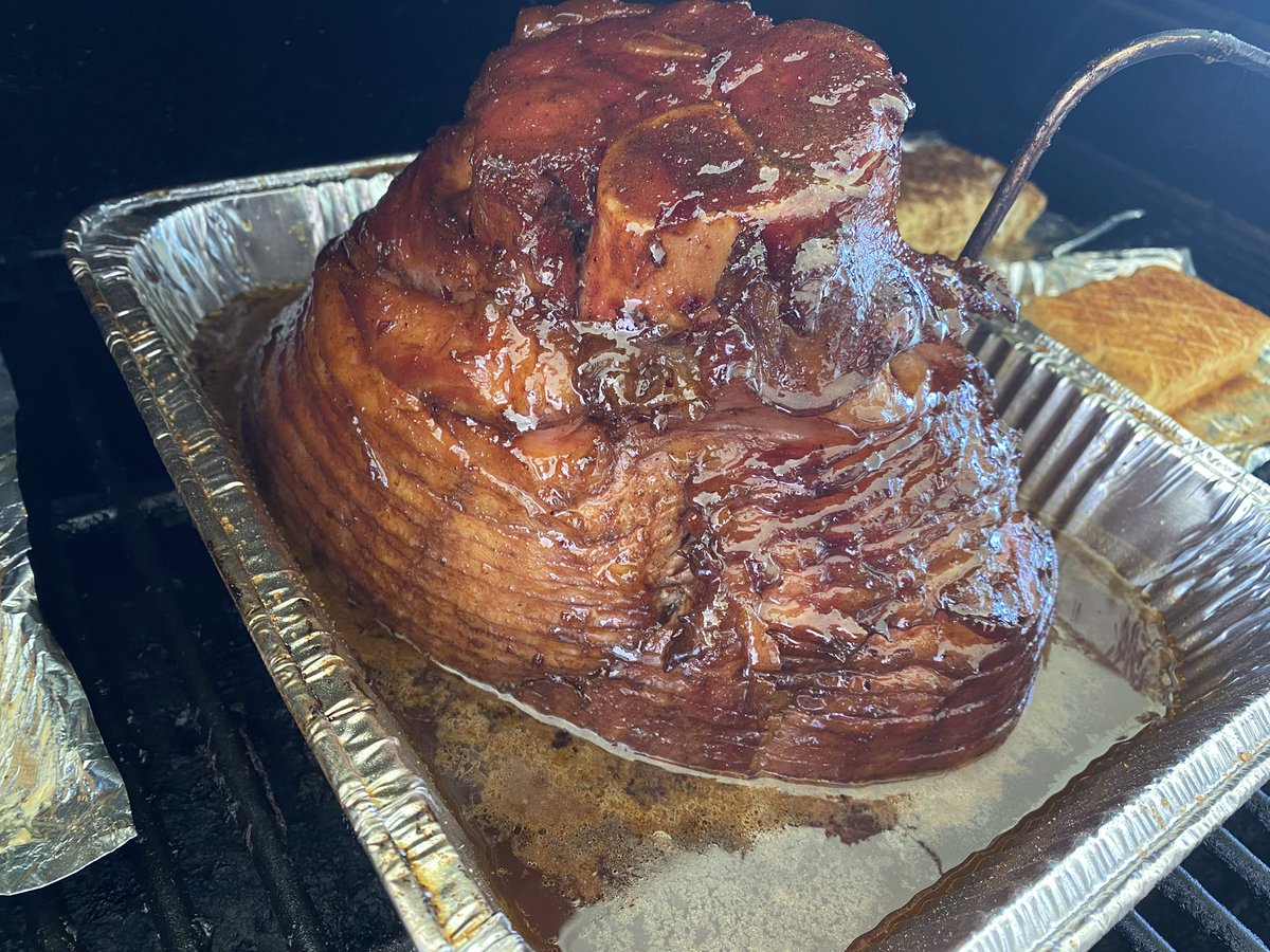 Smoking my neighbor a ham

Honey seasoning  w an apple whiskey raspberry chipotle glaze soaking in Cherry Pepsi 

#Foodporn
