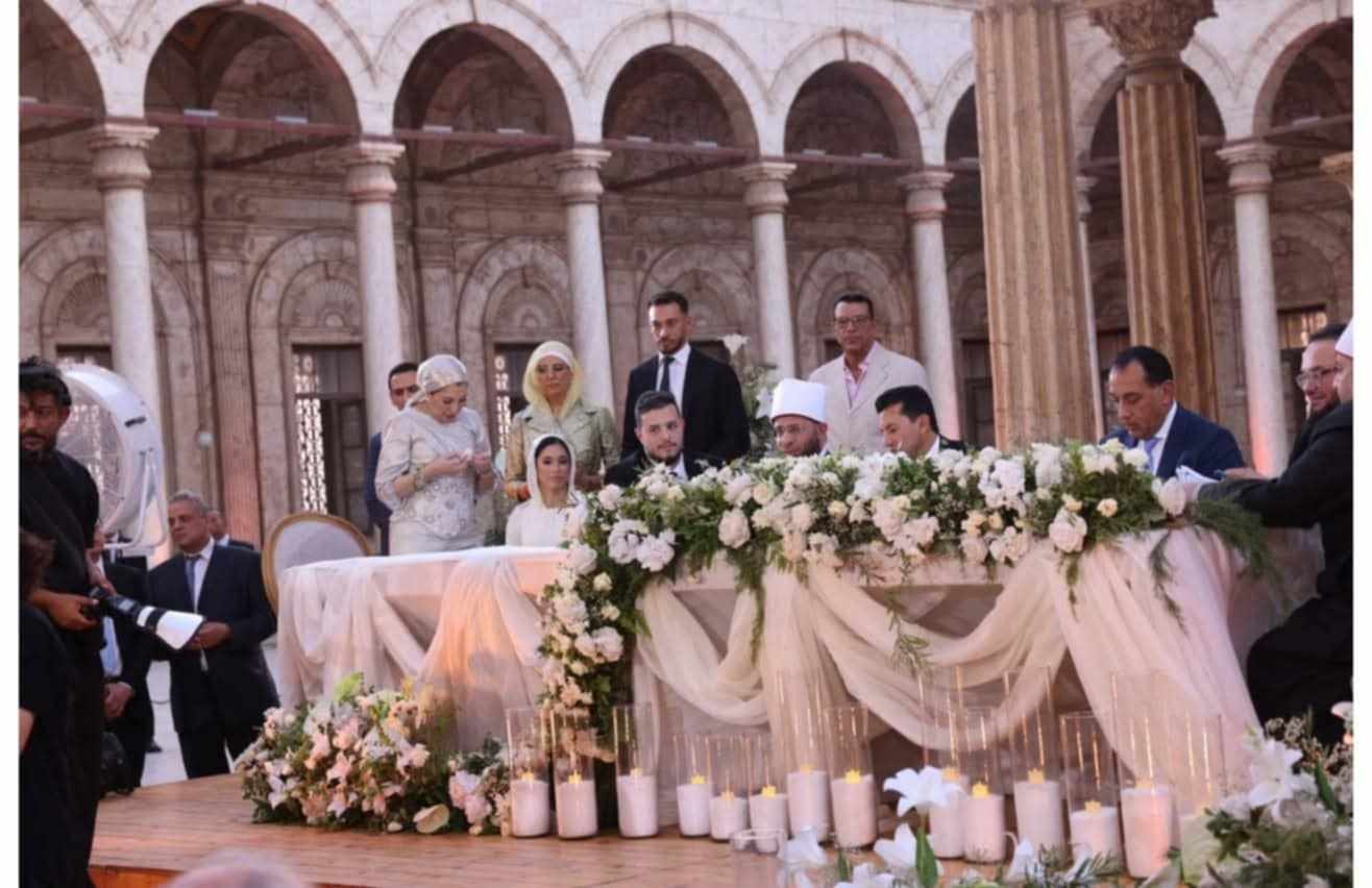 فيتو| بحضور الدكتور مصطفى مدبولي ووزير الأوقاف.. عقد قران ابنة الدكتور أشرف صبحي وزير الشباب والرياضة 