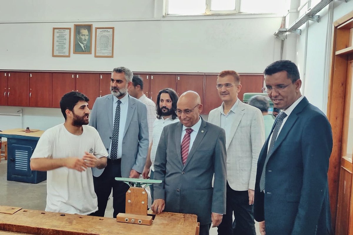Kartal İlçe Millî Eğitim Müdürlüğü (@kartalmem) on Twitter photo MORİTANYA HEYETİ ATALAR MESLEKİ VE TEKNİK ANADOLU LİSEMİZİ ZİYARET ETTİ.
kartal.meb.gov.tr/www/moritanya-…
<a href="/istanbulilmem/">İstanbul İl Millî Eğitim Müdürlüğü</a>
<a href="/MucahitYentur/">Murat Mücahit Yentür</a>
<a href="/kiracmustafa80/">Mustafa Kıraç</a> MORİTANYA HEYETİ ATALAR MESLEKİ VE TEKNİK ANADOLU LİSEMİZİ ZİYARET ETTİ.
kartal.meb.gov.tr/www/moritanya-…
<a href="/istanbulilmem/">İstanbul İl Millî Eğitim Müdürlüğü</a>
<a href="/MucahitYentur/">Murat Mücahit Yentür</a>
<a href="/kiracmustafa80/">Mustafa Kıraç</a>