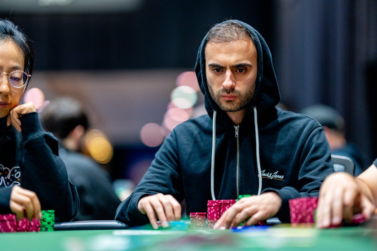 Event #52: $1,500 Freezeout is down 19 players. Online WSOP Main Event winner <a href="/Stoyan_Mad/">Stoyan Madanzhiev</a> is in the field and one-time bracelet winner Asher Coniff (<a href="/misterashmoney/">Asher Conniff</a>) chip leads. Players have locked $15,533 with $410,426 and a WSOP bracelet up top. 

Follow the action on the