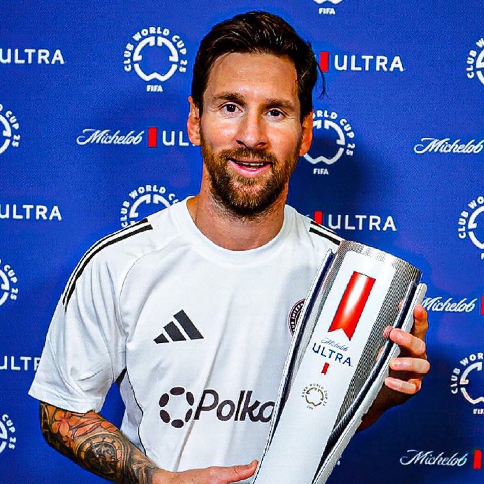 BlazquezFont's tweet image. 🗣️Leo Messi: “Soy consciente de que estoy jugando mis últimos partidos y los estoy disfrutando al máximo. Estoy seguro de que se están viendo mis últimos momentos en la élite del fútbol”. #MundialDeClubes