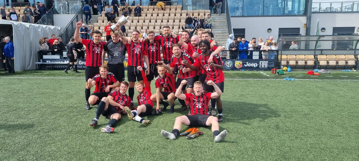 Stuart Plant โญ โญ (@stuartplant84) on Twitter photo Looking for new faces for our success first team in all positions. All players welcome. Won 50% of the trophies entered in the past 2 years along with being a great bunch of lads. <a href="/FreeAgentsFC/">Free Agent Showcase</a> <a href="/EastBerkshireFL/">East Berkshire Football League</a> <a href="/OldWindsorFC/">Old Windsor FC</a> <a href="/Player_TeamFind/">Player/TeamFinder</a> Looking for new faces for our success first team in all positions. All players welcome. Won 50% of the trophies entered in the past 2 years along with being a great bunch of lads. <a href="/FreeAgentsFC/">Free Agent Showcase</a> <a href="/EastBerkshireFL/">East Berkshire Football League</a> <a href="/OldWindsorFC/">Old Windsor FC</a> <a href="/Player_TeamFind/">Player/TeamFinder</a>