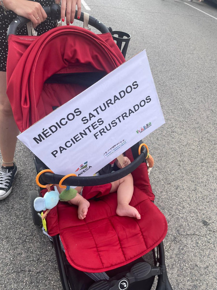 AVVicálvaro (@avvicalvaro) on Twitter photo Esta tarde #ElCañaveral ha exigido un centro de salud para poder tener una #SanidadPública adecuada. Convocan <a href="/AVECA_Canaveral/">AVECA Asociación de Vecinos El Cañaveral Avanza</a> y #VicálvaroPorLoPúblico.
Más de 23.000 personas censadas y ningún centro sanitario.
#VicálvaroEstáSaturado Esta tarde #ElCañaveral ha exigido un centro de salud para poder tener una #SanidadPública adecuada. Convocan <a href="/AVECA_Canaveral/">AVECA Asociación de Vecinos El Cañaveral Avanza</a> y #VicálvaroPorLoPúblico.
Más de 23.000 personas censadas y ningún centro sanitario.
#VicálvaroEstáSaturado