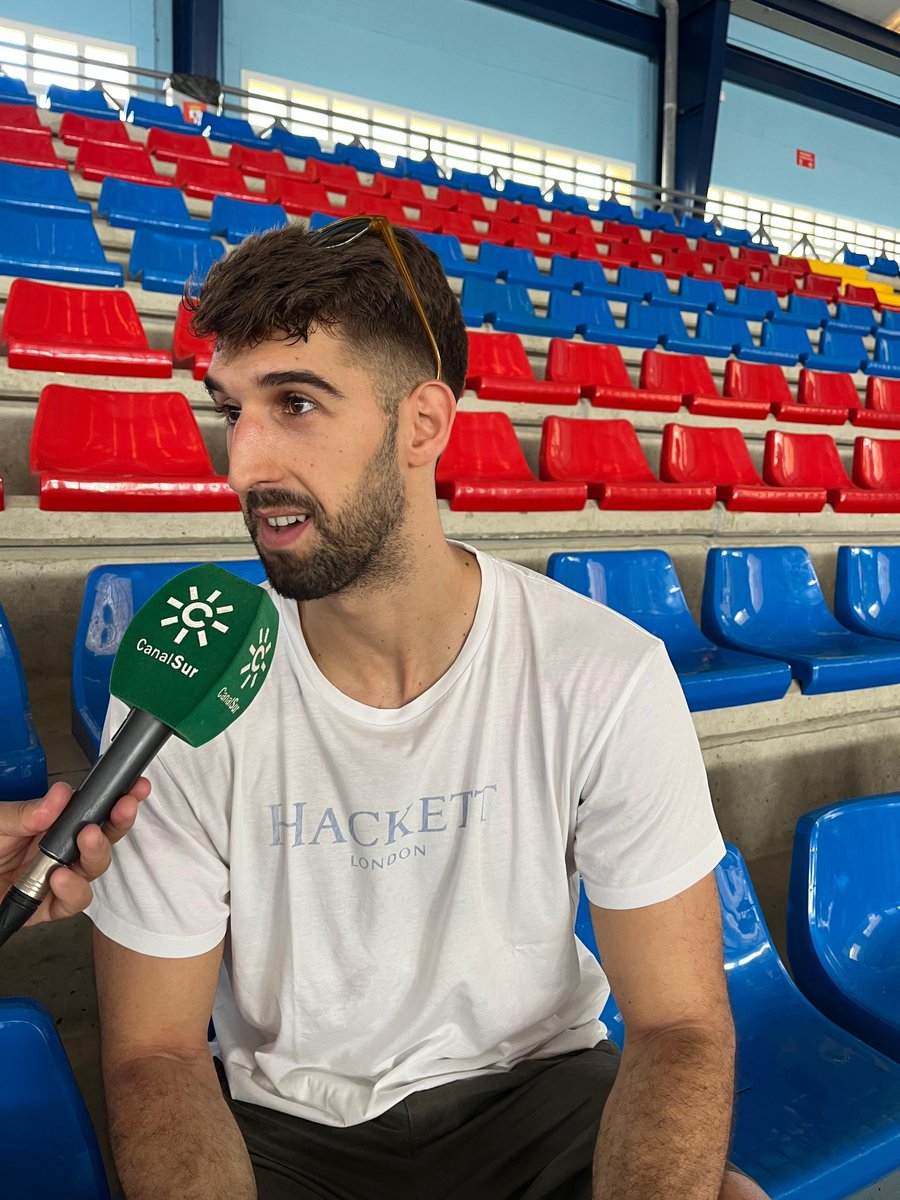 🗣️ Antonio Serradilla, campeón de la Champions de balonmano

"En invierno, mi novia y yo sufrimos en Magdeburgo el atentado terrorista. El terrorista pasó a dos metros de nosotros... Ha sido un año muy duro, por eso le pongo tanto valor a esta medalla"

📲 #ProgramónMorrocotudo