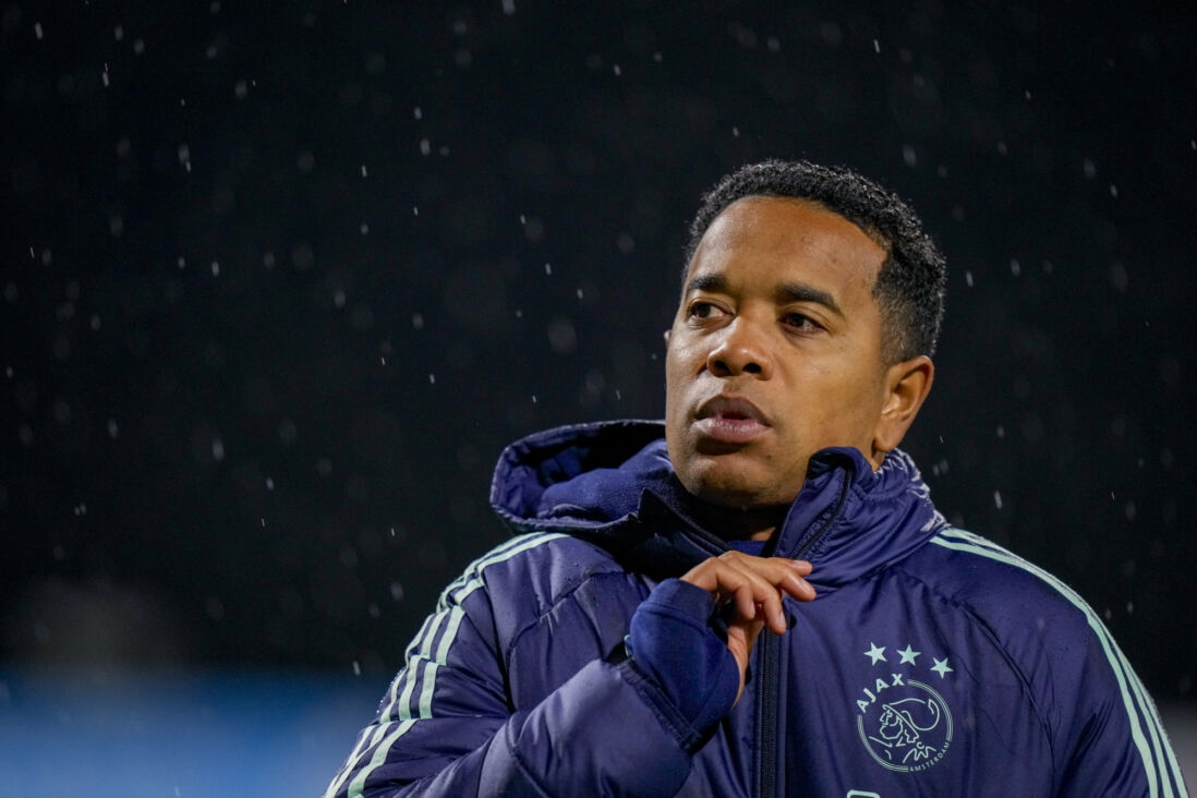 #Emanuelson keert  terug bij #Ajax, dit keer als assistent van #Heitinga. Een mooie stap in zijn technische-domein-carrière na zijn analisten- en jeugdcoachrol bij Jong Ajax