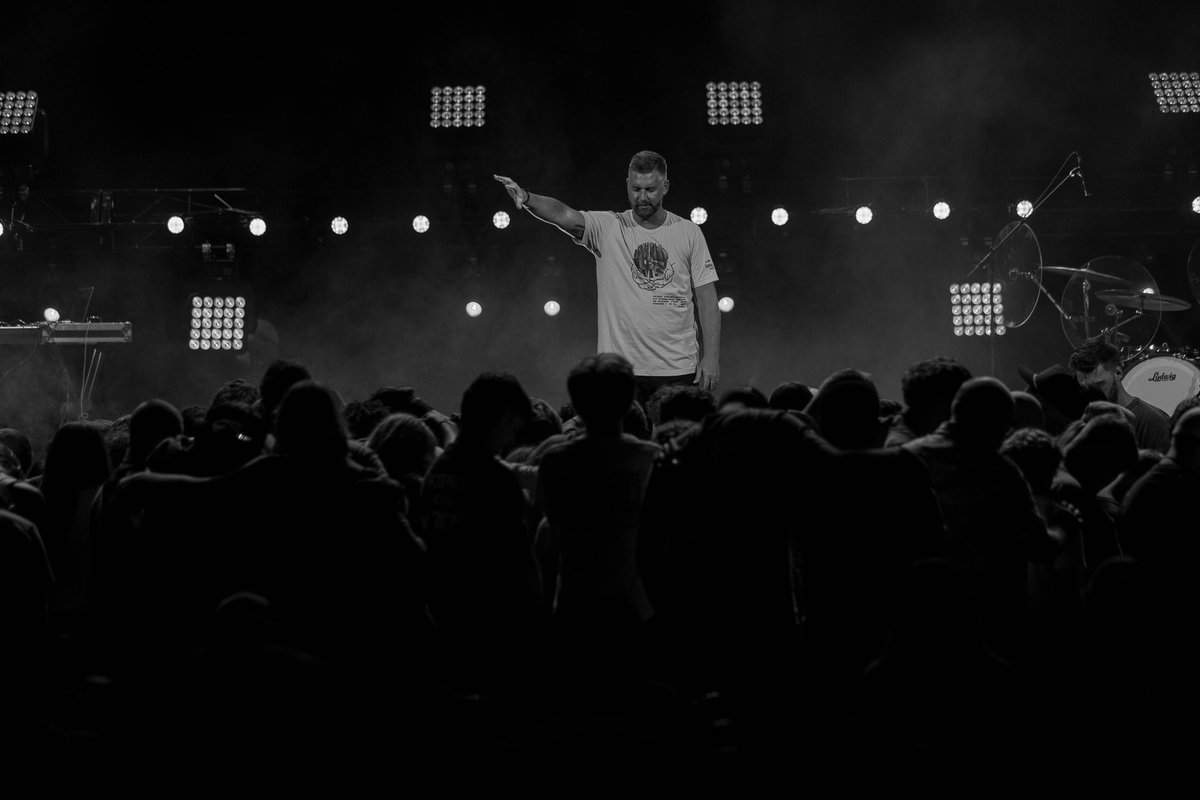 God has been doing what only He can do this week at Student Life Camp in Myrtle Beach.

So far there’s been 130+ students make professions of faith in Jesus for salvation, &amp; hundreds of believers responding in repentance &amp; confession last night.

Still one more night to go! 🙏🏼