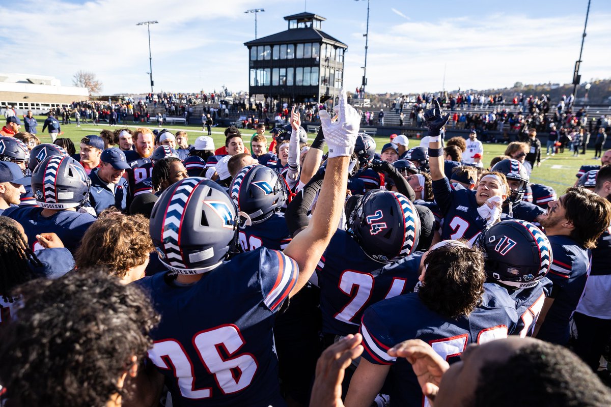 Duquesne Athletics (@goduquesne) on Twitter photo An 8-game win streak in 2024 marked <a href="/DuqFB/">Duquesne Football</a>’s longest string of victories since 2002.
We’ve got your throwback with <a href="/98TwinsLaw/">Shenderovich Shenderovich & Fishman</a>.
#GoDukes | #TBT An 8-game win streak in 2024 marked <a href="/DuqFB/">Duquesne Football</a>’s longest string of victories since 2002.
We’ve got your throwback with <a href="/98TwinsLaw/">Shenderovich Shenderovich & Fishman</a>.
#GoDukes | #TBT