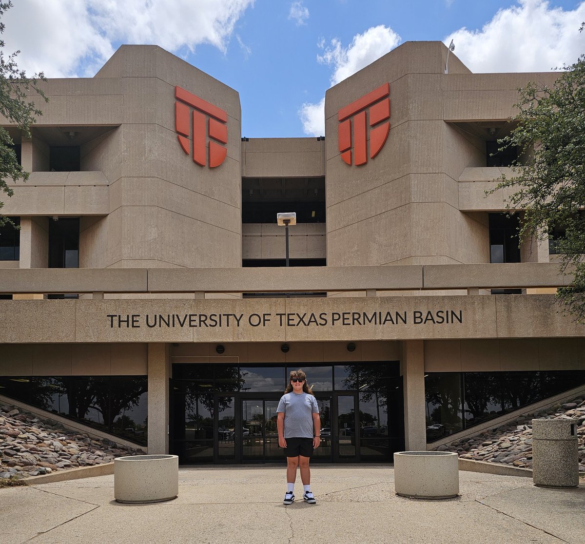 JayceLeist's tweet photo. Thanks for the tour today @utpb you have a beautiful campus and I can't wait to learn more about the petroleum engineering  course you offer. @UTPBFootball your locker room and facilities are mind blowing. I really enjoyed the entire experience. https://t.co/mBHnxuaEwX