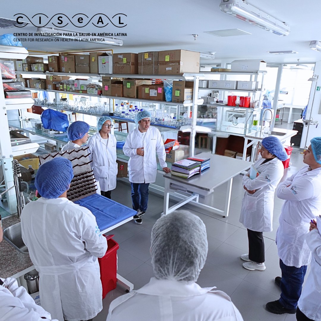 CISeAL_PUCE's tweet image. 🔬 Estudiantes de 6to nivel de Microbiología realizaron prácticas de citometría de flujo en el CISeAL y conocieron nuestras instalaciones del campus Nayón.
Gracias por su visita e interés por la investigación científica.
#CISeAL #Microbiología #PUCE #CitometríaDeFlujo